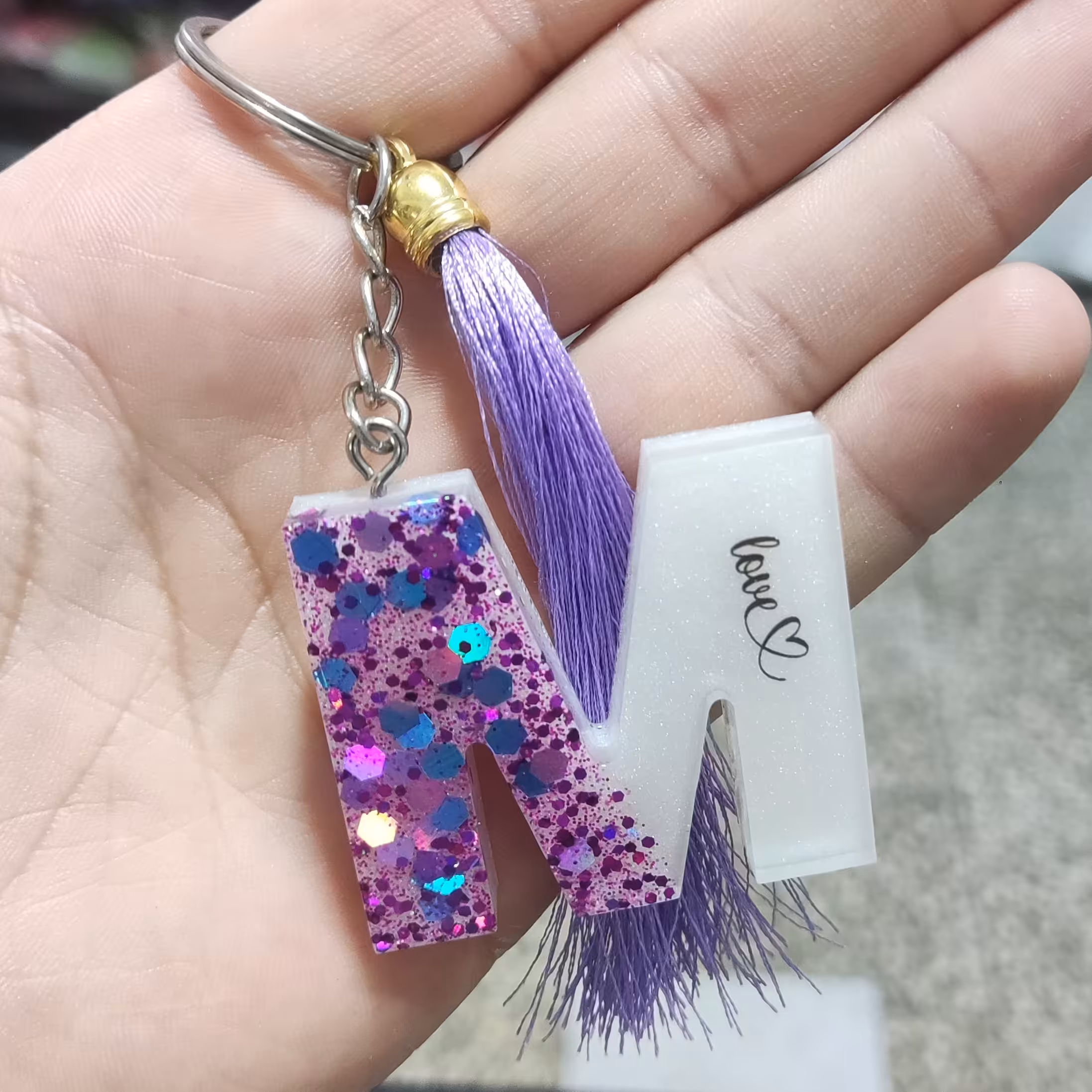 جاکلیدی رزینی بنفش حرفM