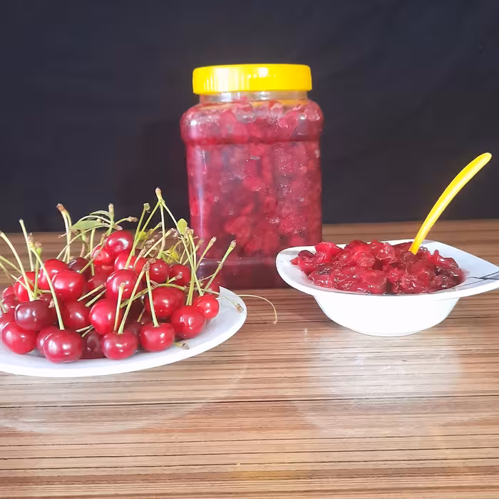 مربا آلبالو خانگی(1300)محصول 1403