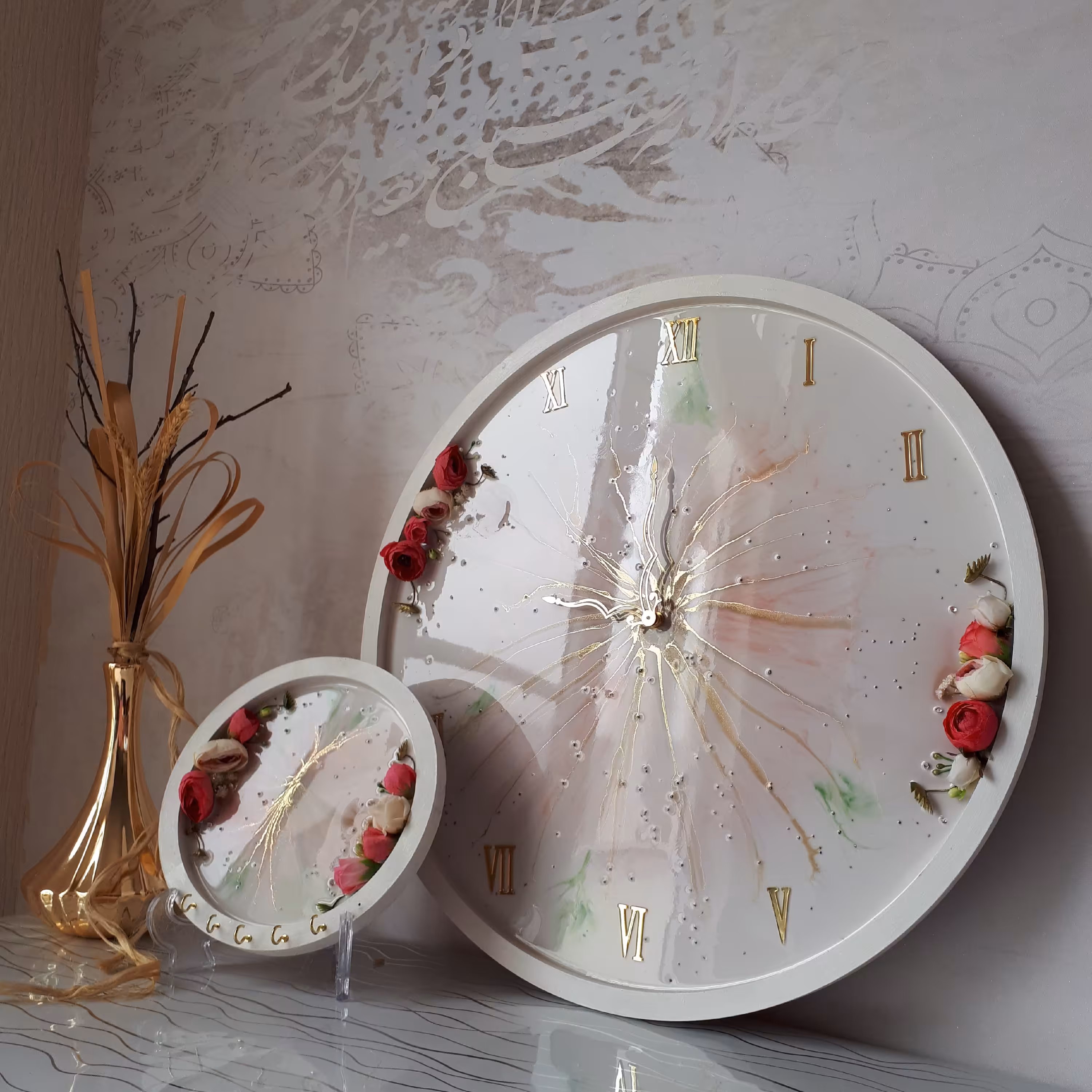 ست ساعت و جاکلیدی رزینی طرح شکوفه قطر ساعت 60 سانت و قطر جاکلیدی 25 سانت