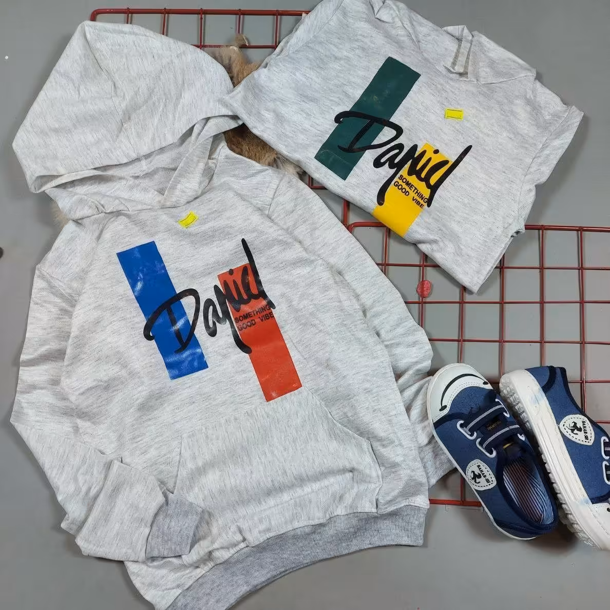 هودی نازک بچگانه ،  مناسب برای 8 تا 12 سال 