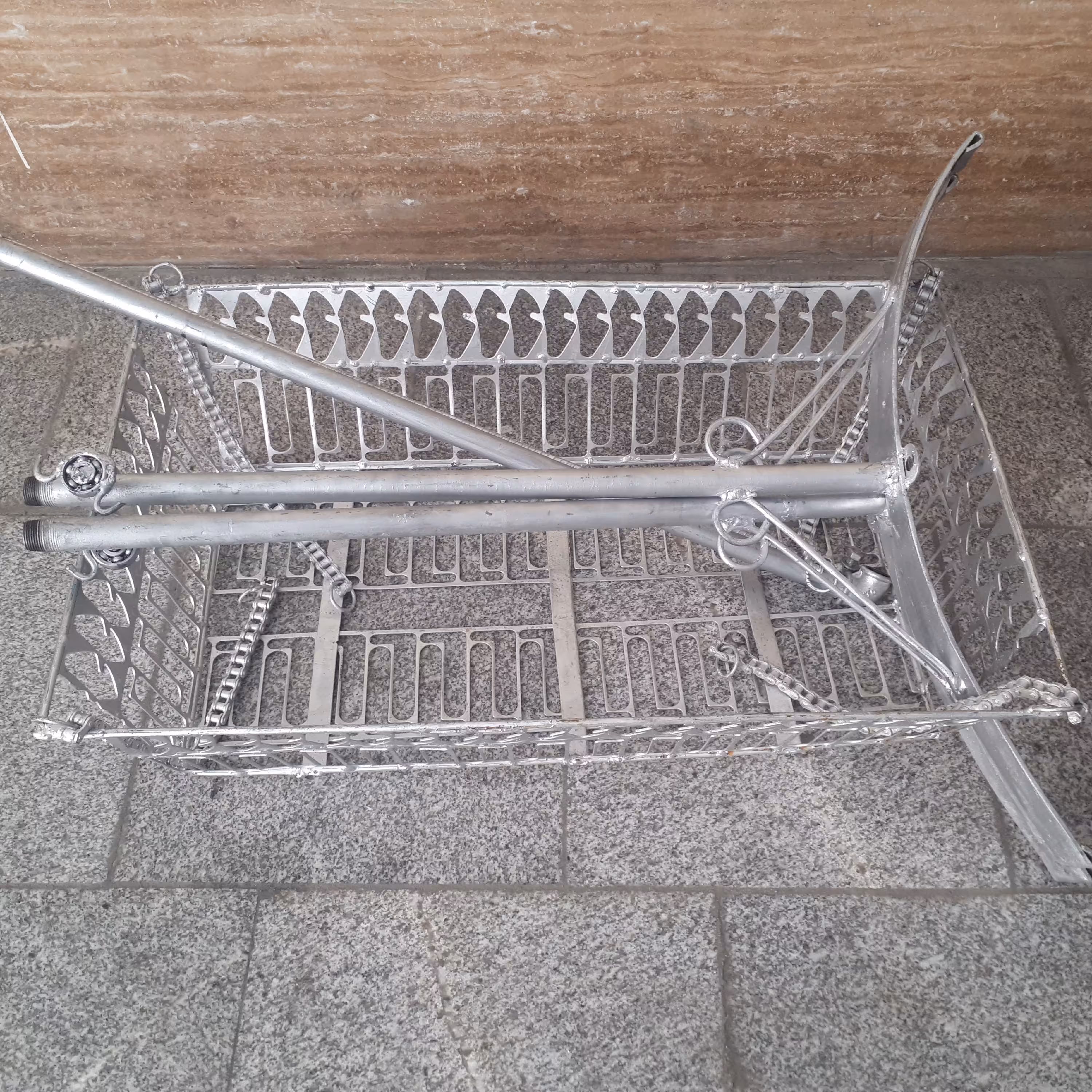 ننو نوزاد گهواره فلزی پس کرایه