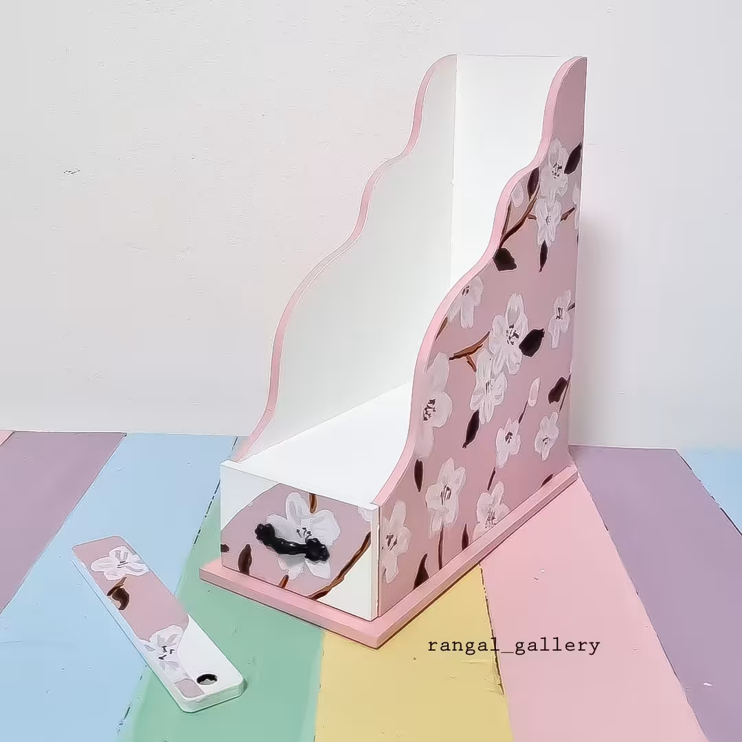 جاکتابی، جای کتاب، جا کتابی، جاکتابی رومیزی، جامدادی، جاکتابی کشودار، استند کتاب، استند لوازم تحریر