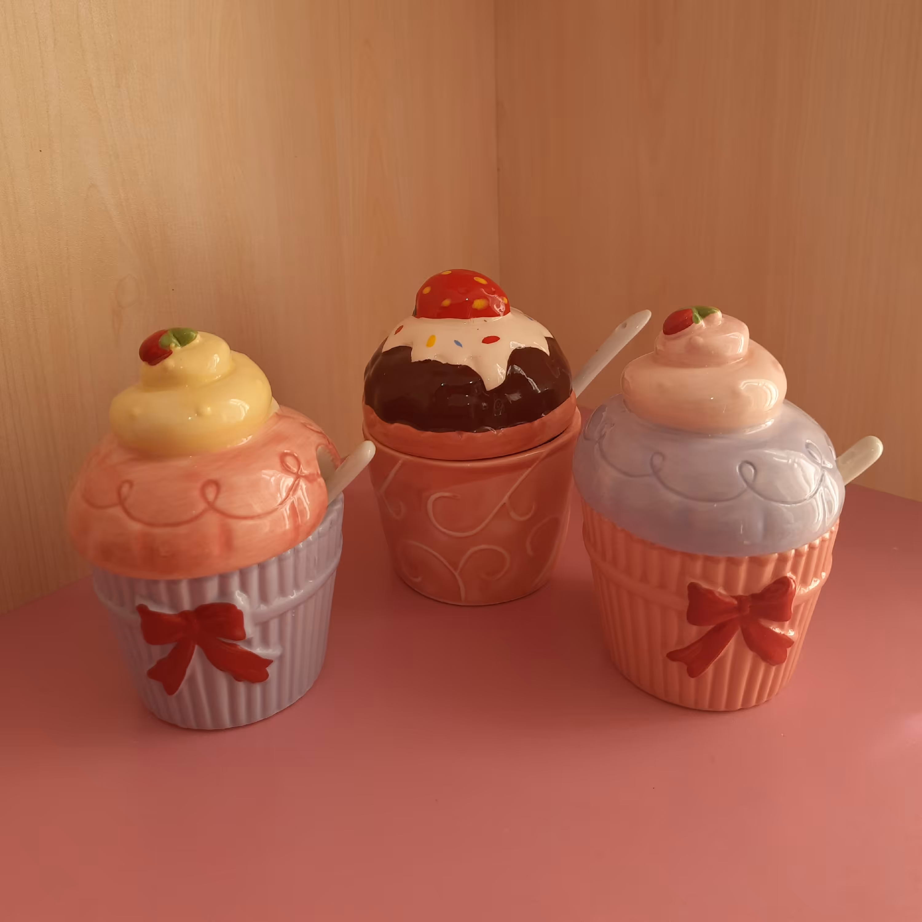 کاپ کیک دکوری تزیینی . جاادویه ای. بانکه