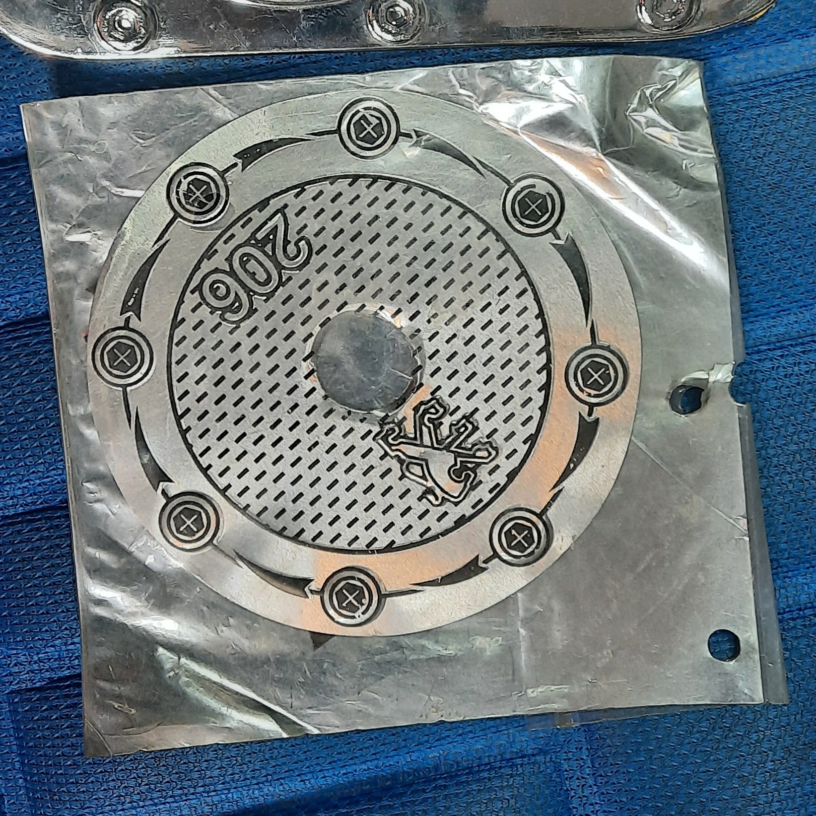 روی باکی طرح استیل 206و پراید  آبکاری شده  واسپرت 