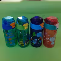 قمقمه فانتزی نی دار دکمه ای  با کیفبت عالی 450 میلی طرح های جذاب برای بچه ها بدون نشت اب قفل  دار 