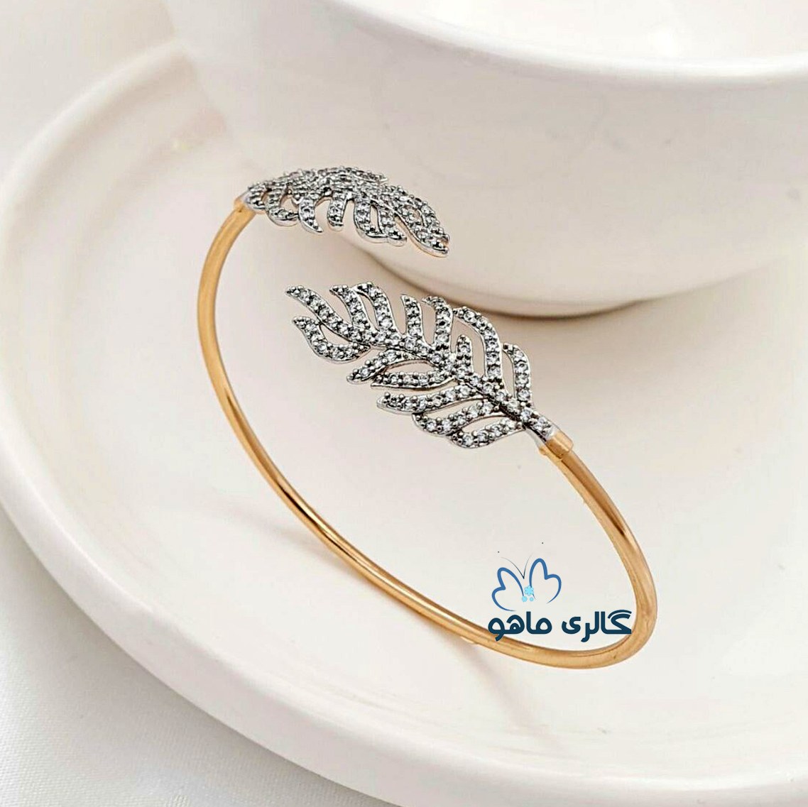 دستبند النگویی ژوپینگ مدل برگ کد DAXP683-2 رنگ ثابت و ضدحساسیت