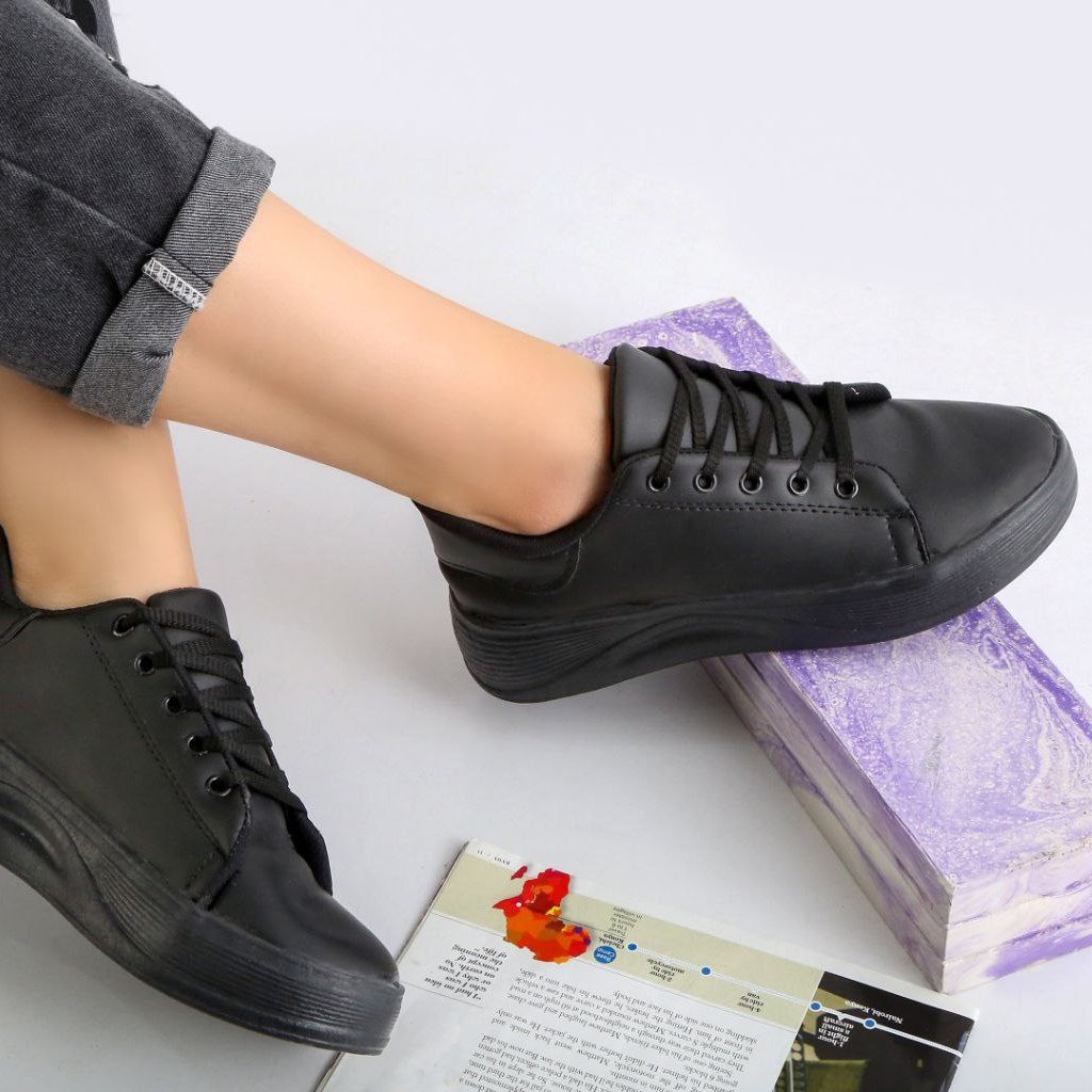 ونس جدید در دو رنگ،سبک و راحت با کیفیت سایز37تا40