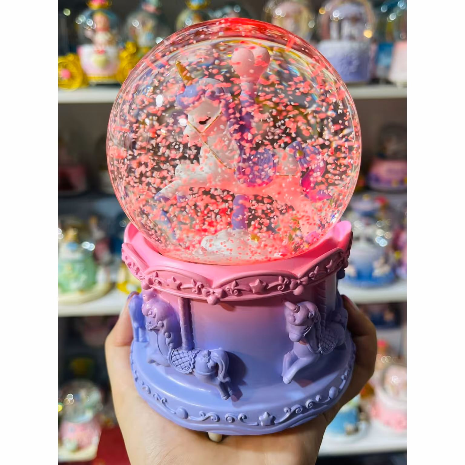 گوی موزیکال کاروسل اسب 