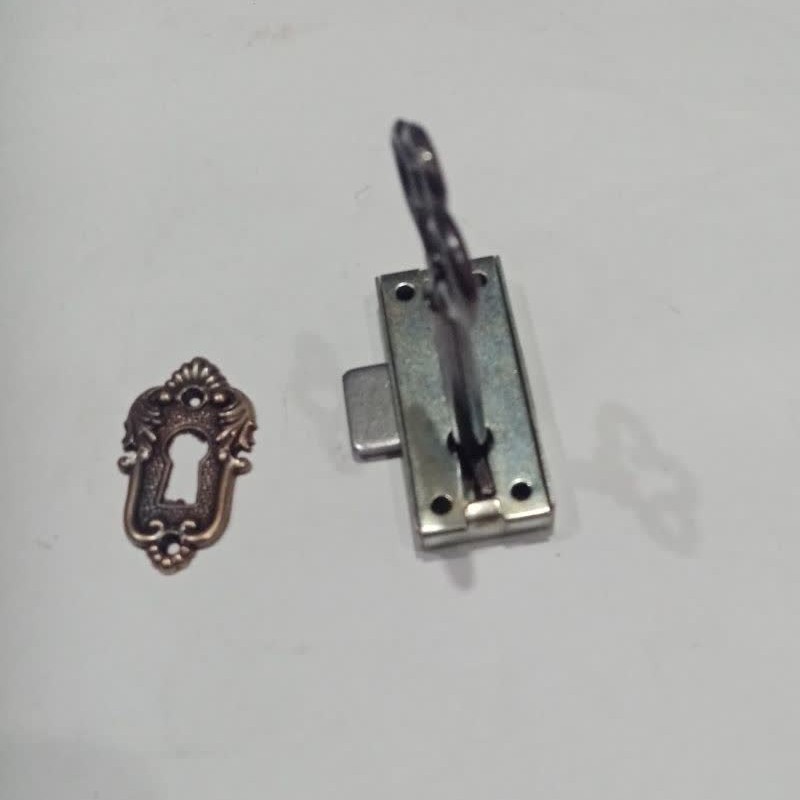 قفل ویترینی (بوفه)