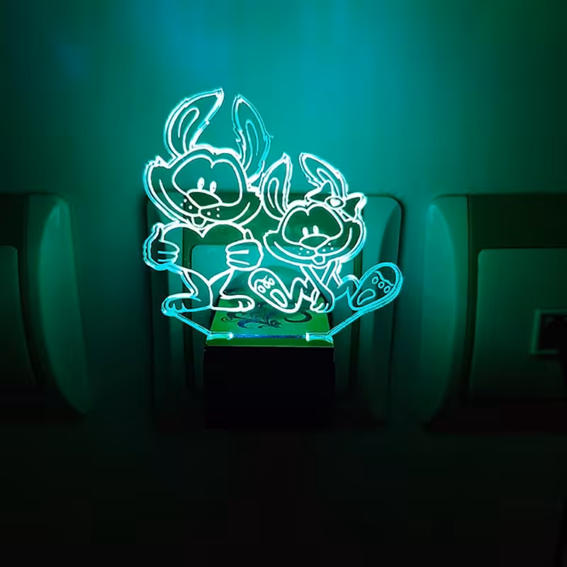 چراغ خواب پریزی کودک با قابلیت تغییر رنگ نور طرح خرگوش