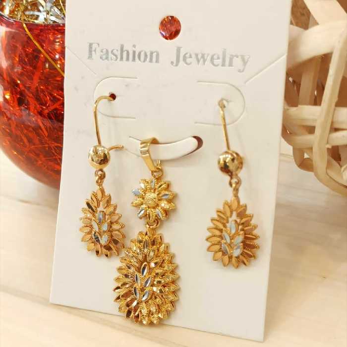 نیم ست رنگ ثابت تراشکاری طلا