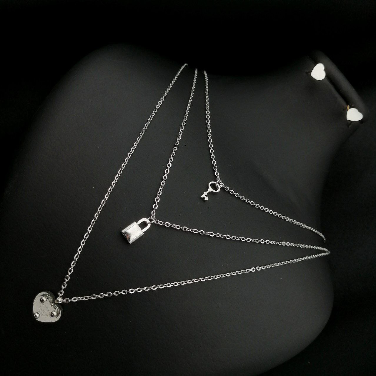 نیم ست استیل با کیفیت بالا رنگ ثابت  کد 4