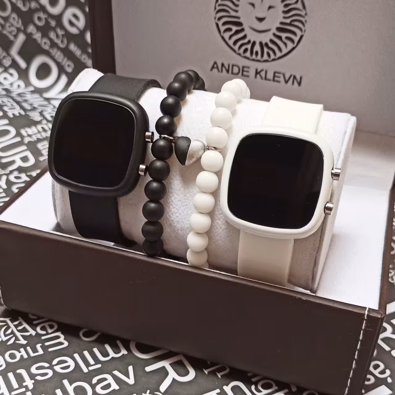 ست ساعت ال ای دی و دو دستبند سیاه و سفید  شیک