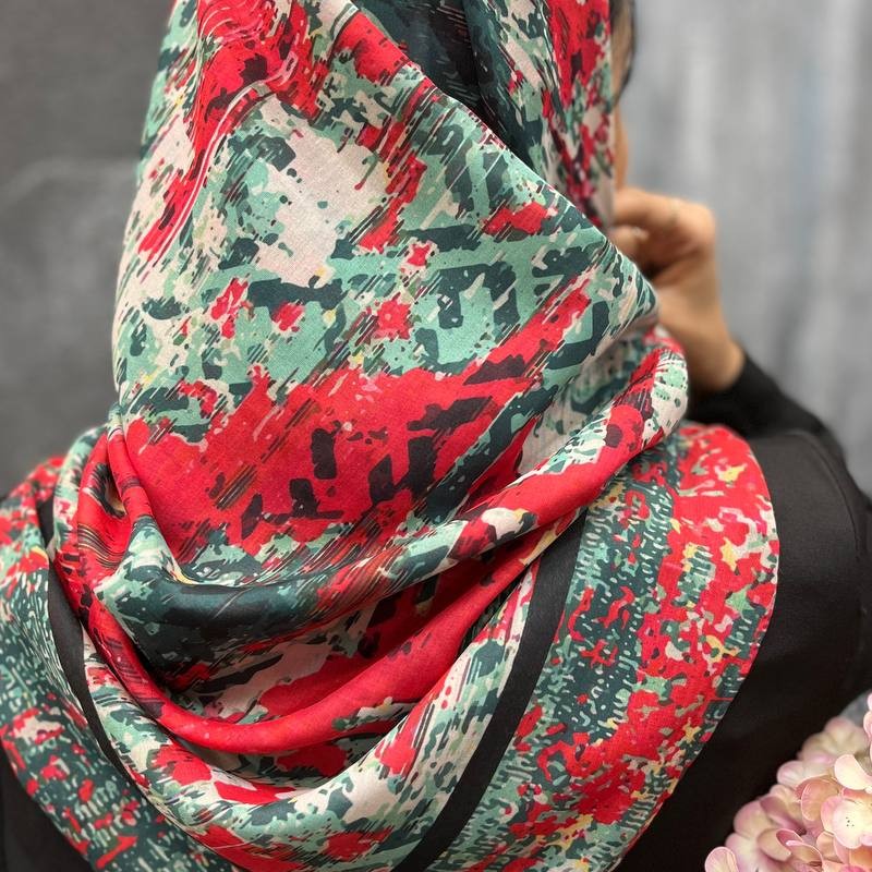 روسری سوپر نخ
قواره 120
دور دست دوز
اصلا لیز نیست
چروک نمیشه
خنک و سبک مناسب تابستان