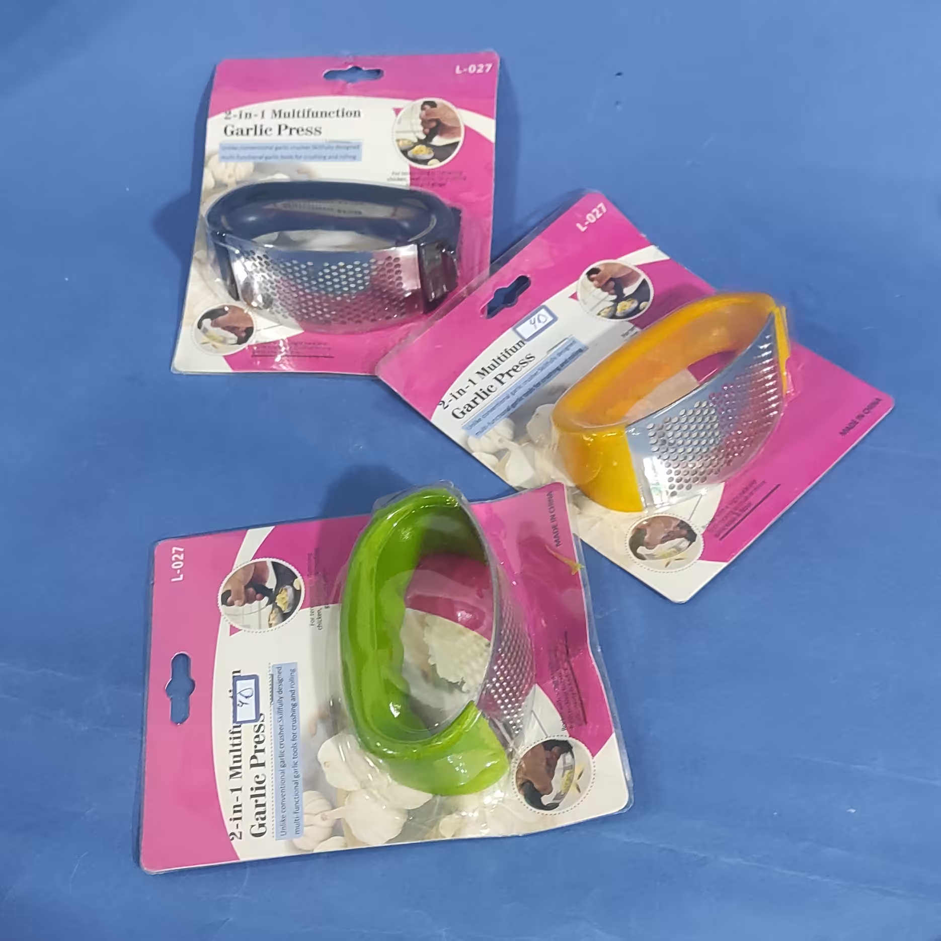 سیر به کن با تلفیق پلاستیک و فلز بطول 13 در سه رنگ 