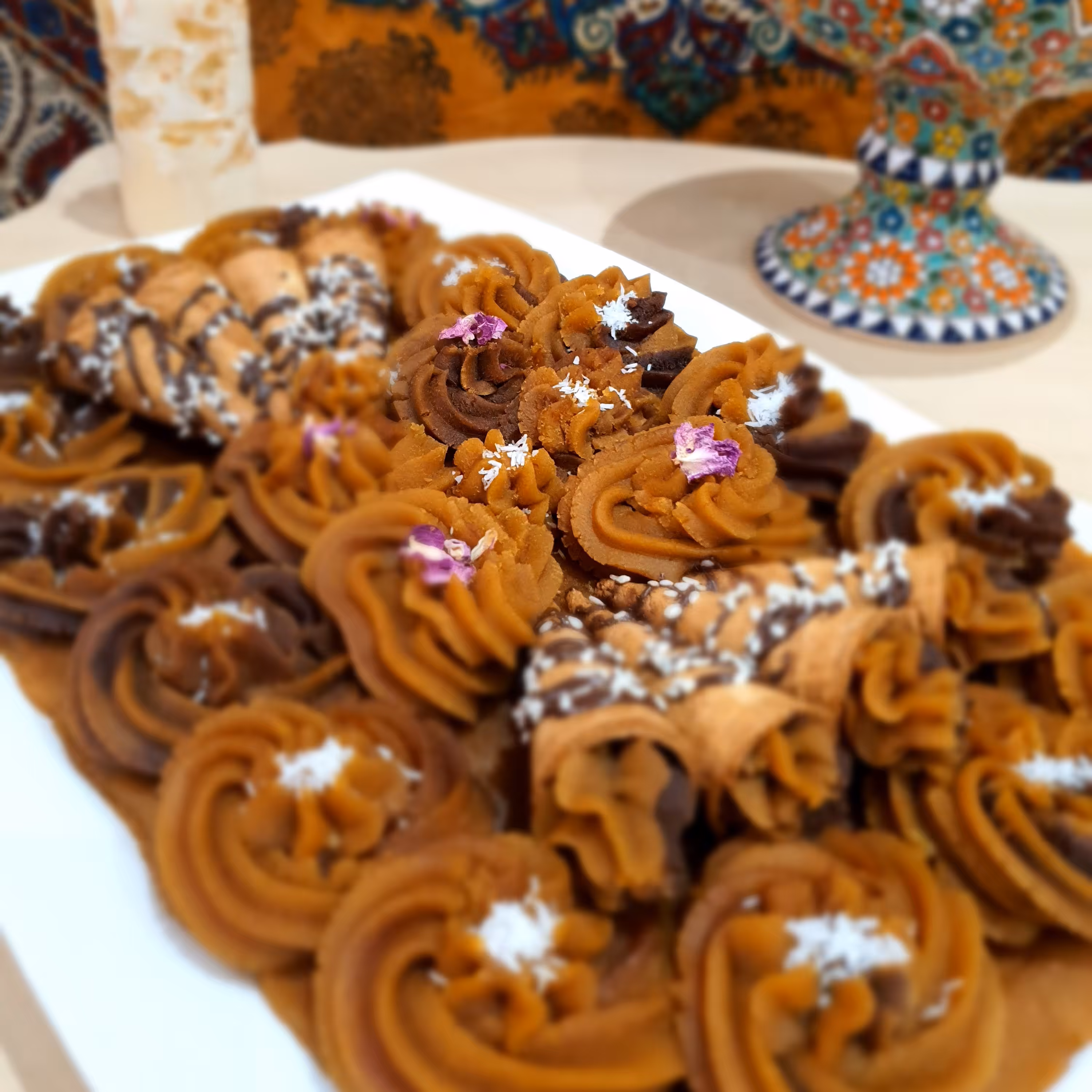 انواع حلوا رولی  رولتی  دو رنگ   نان بستنی    قیفی 