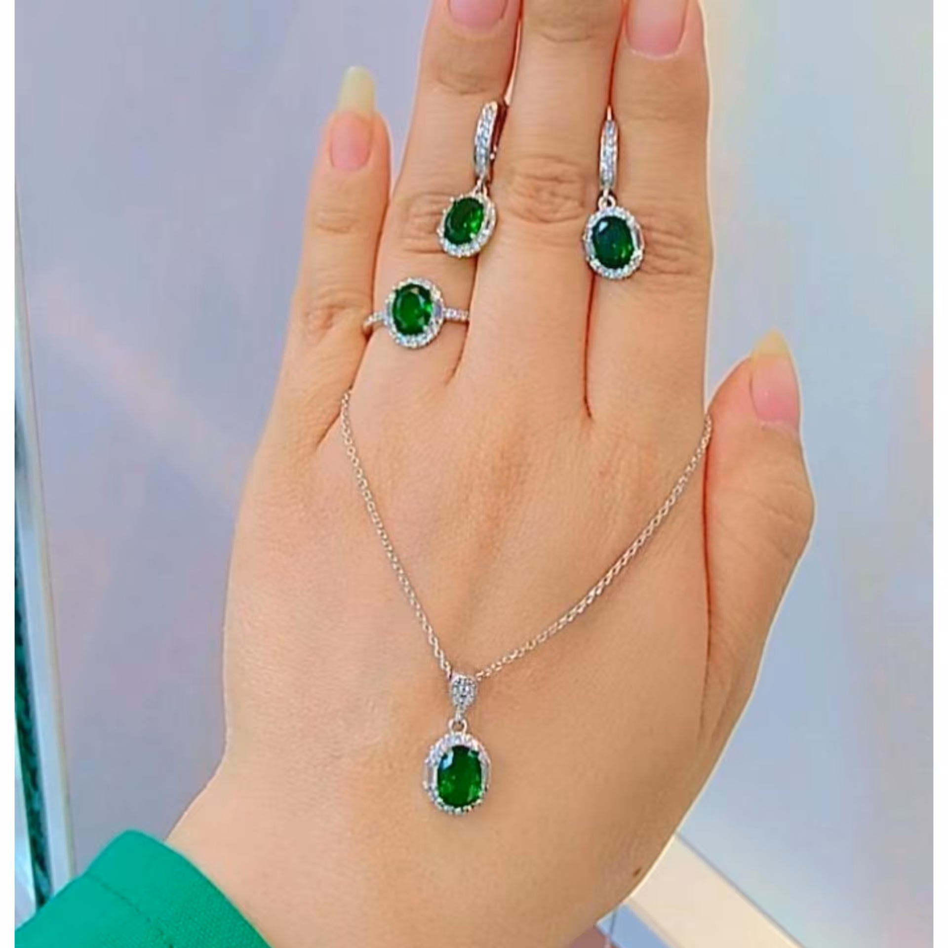 نیم ست نقره زنانه تک نگین عیار 925با آبکاری طلا سفیدزنجیر فلامینگو 45سانتی