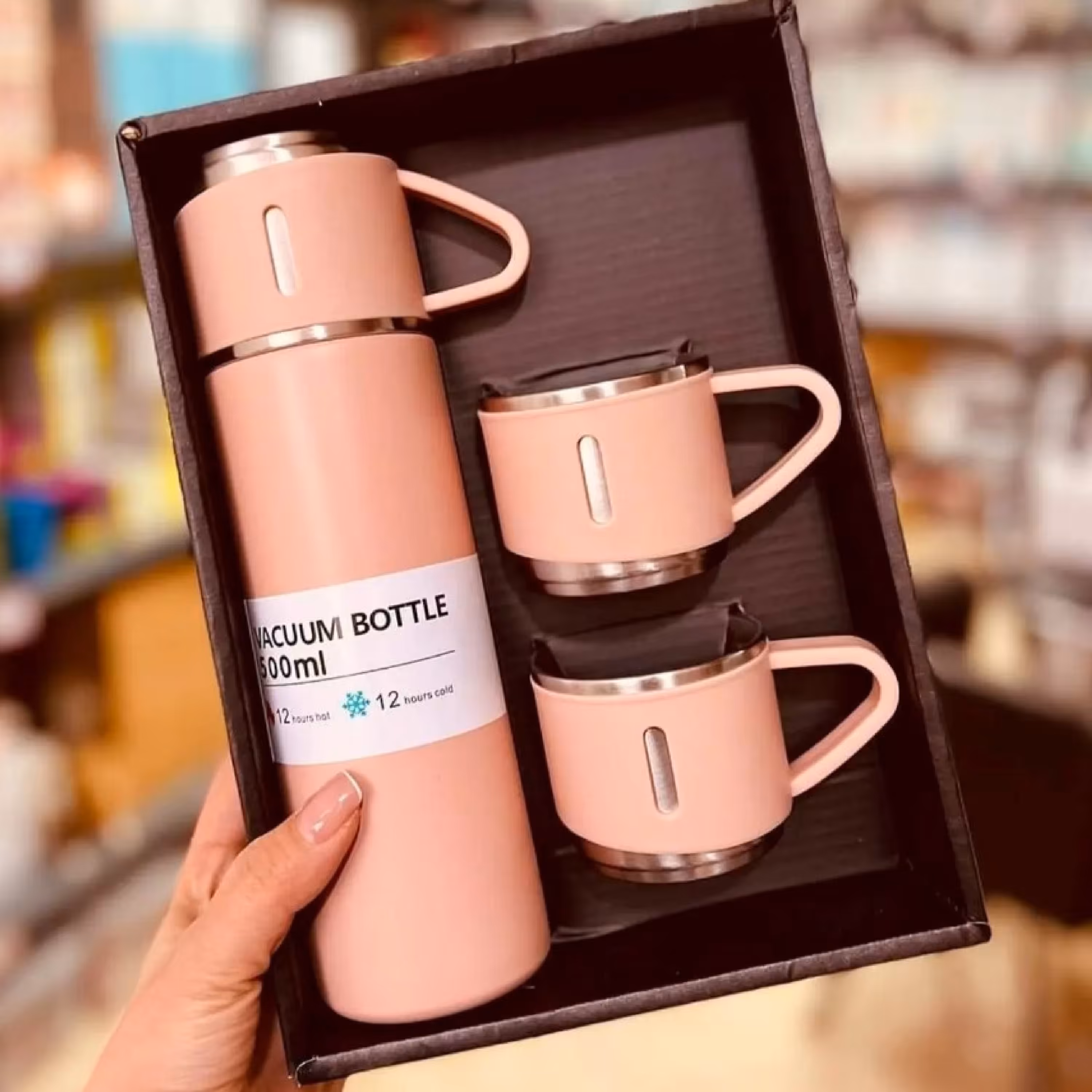 فلاسک نیم لیتری شیک 3 کاپ VACUUM