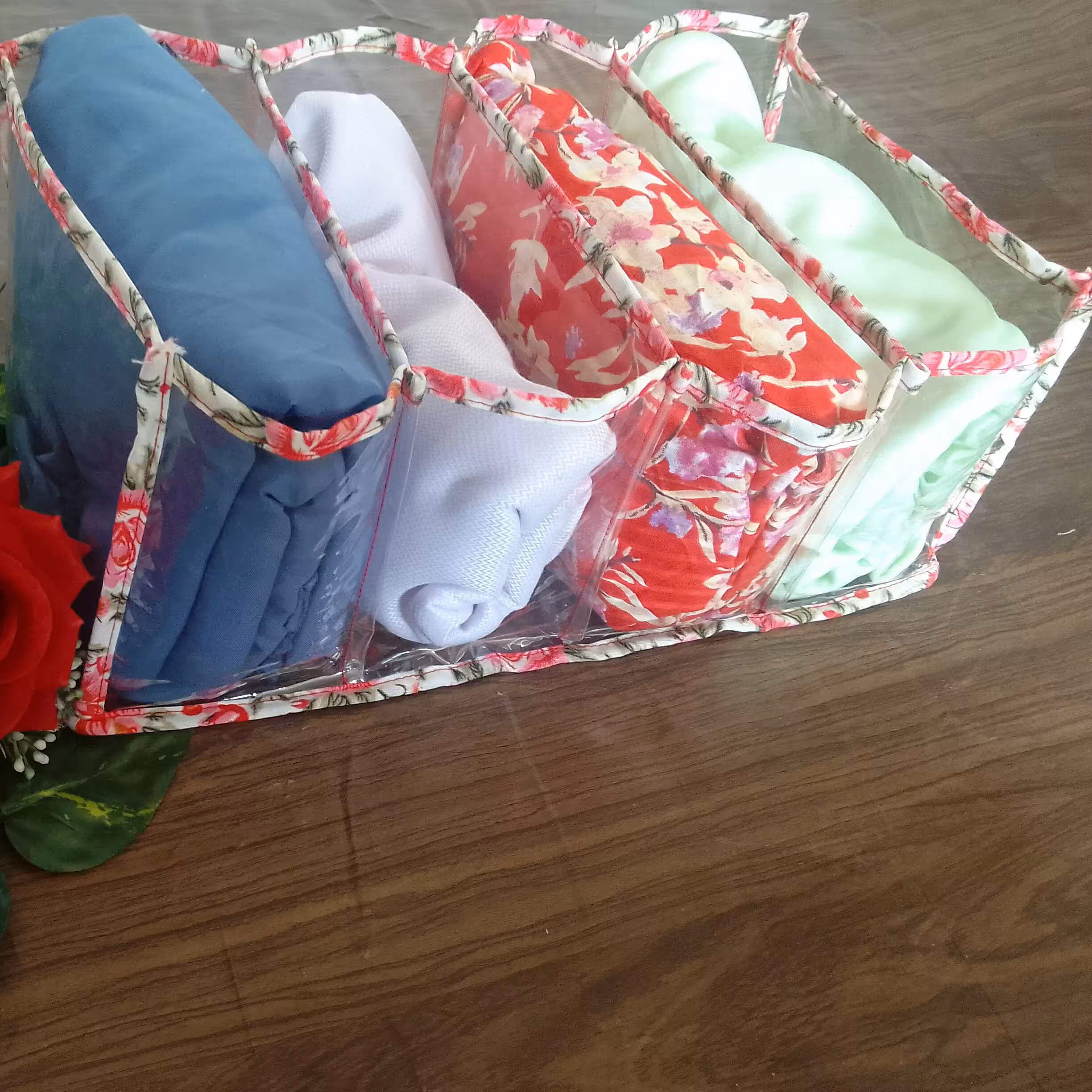 نظمدهنده داخل کشو.کمد نظم دهنده