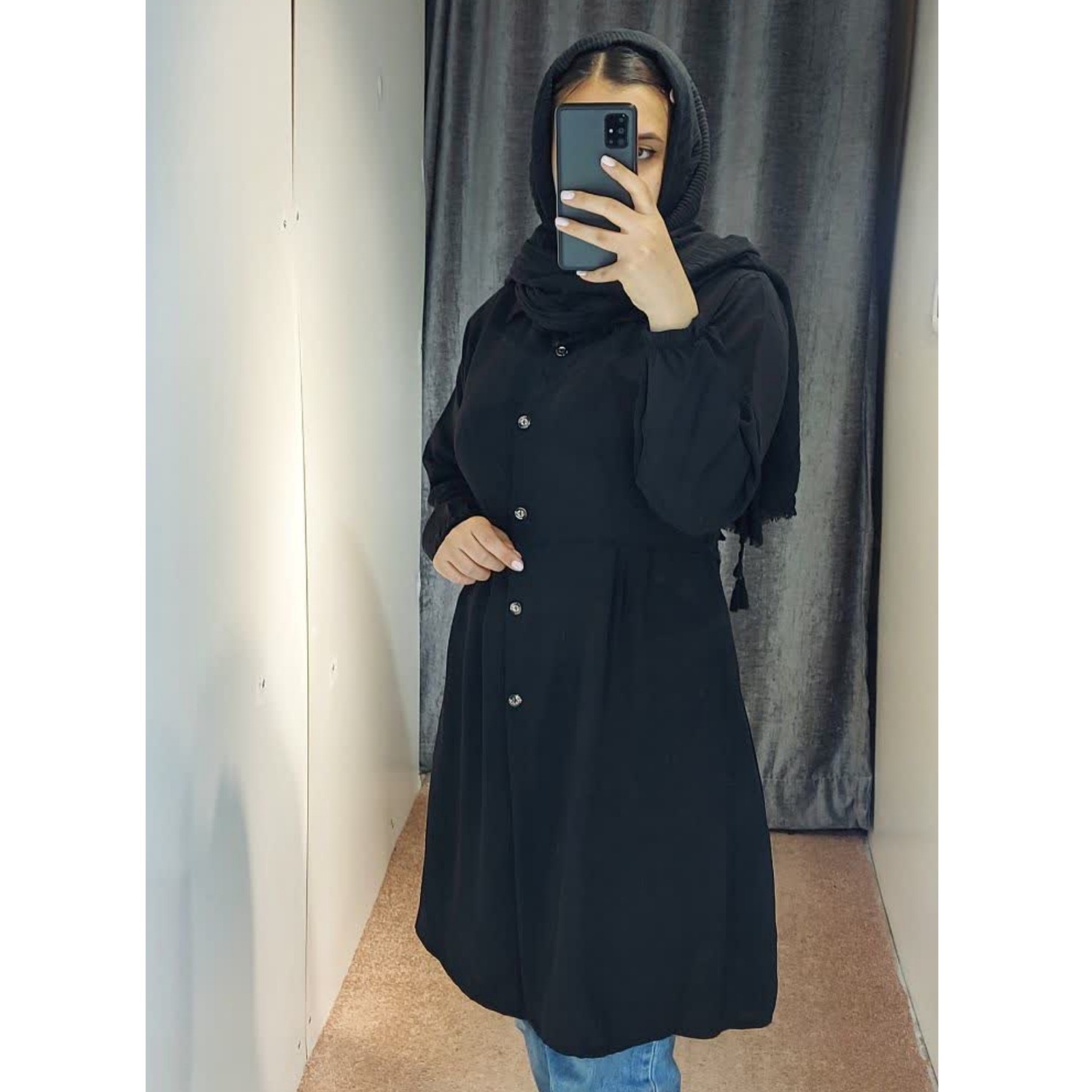 مانتو عروسکی ابروبادیِ مشکی و بلند