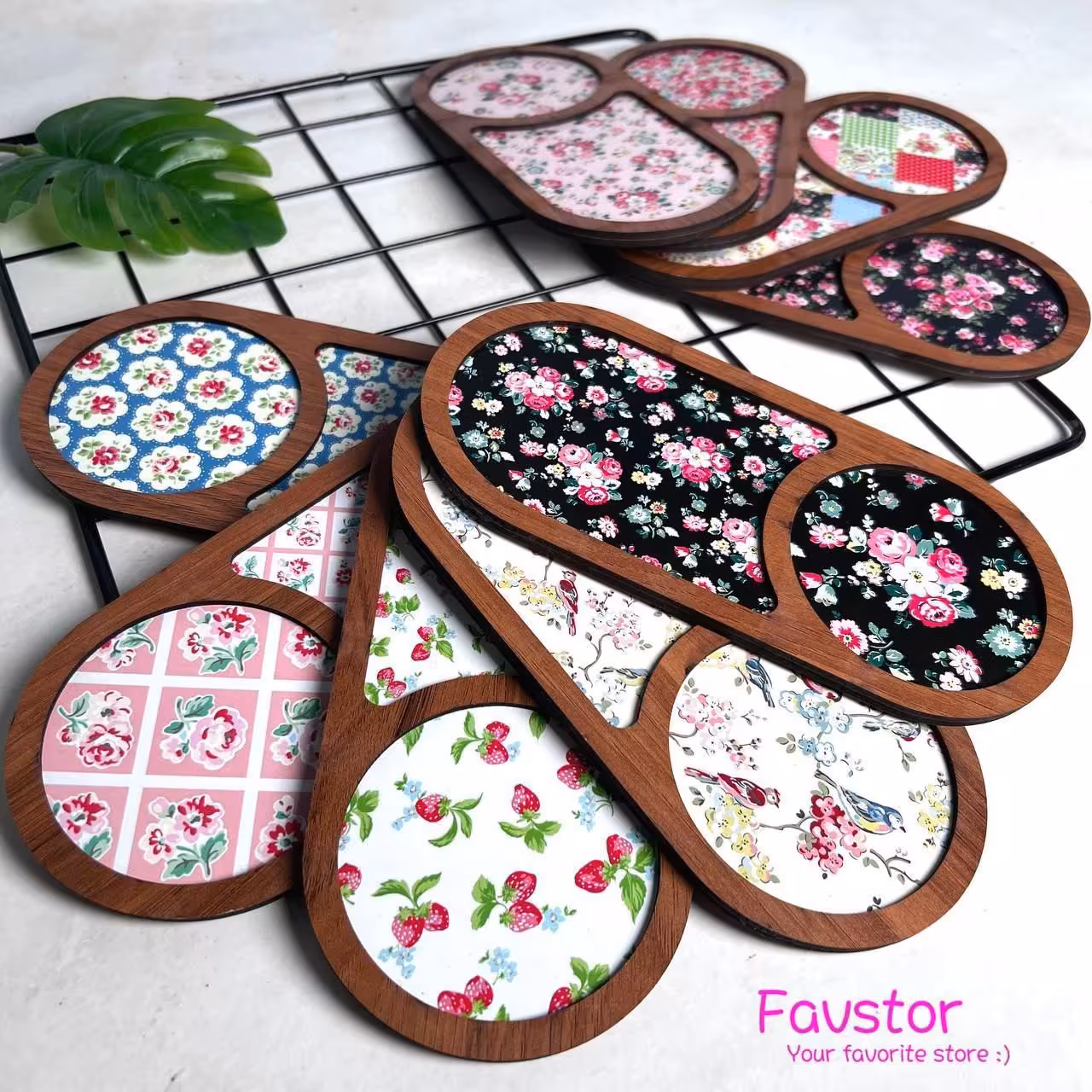 زیرلیوانی بیسکوییتی چوبی طرح گل گلی