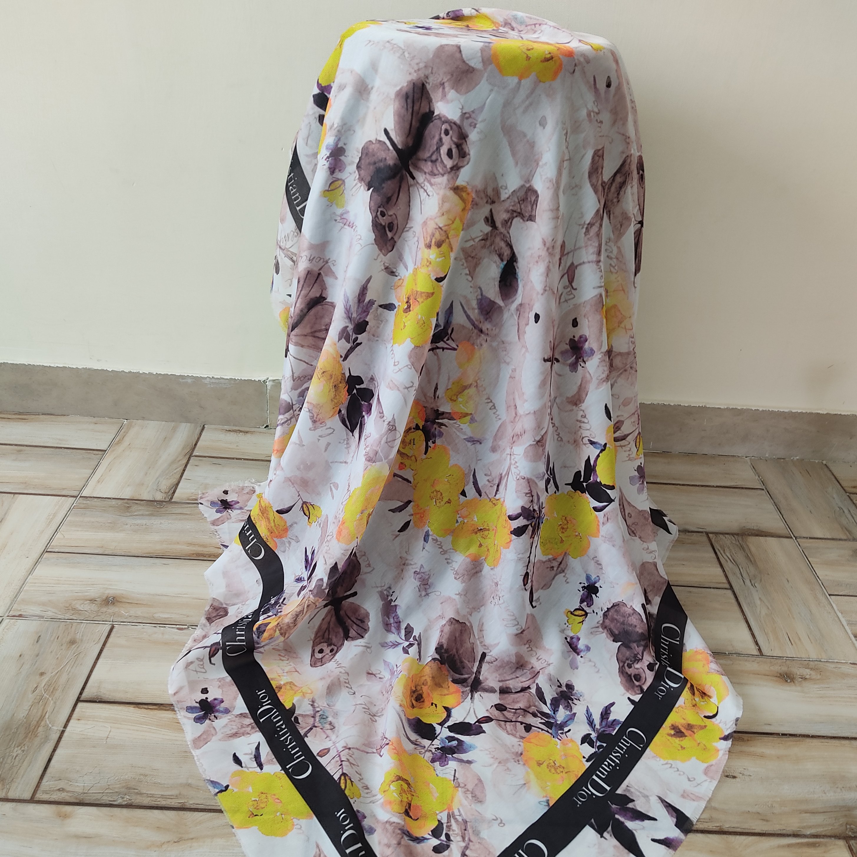 روسری طرح بهاری