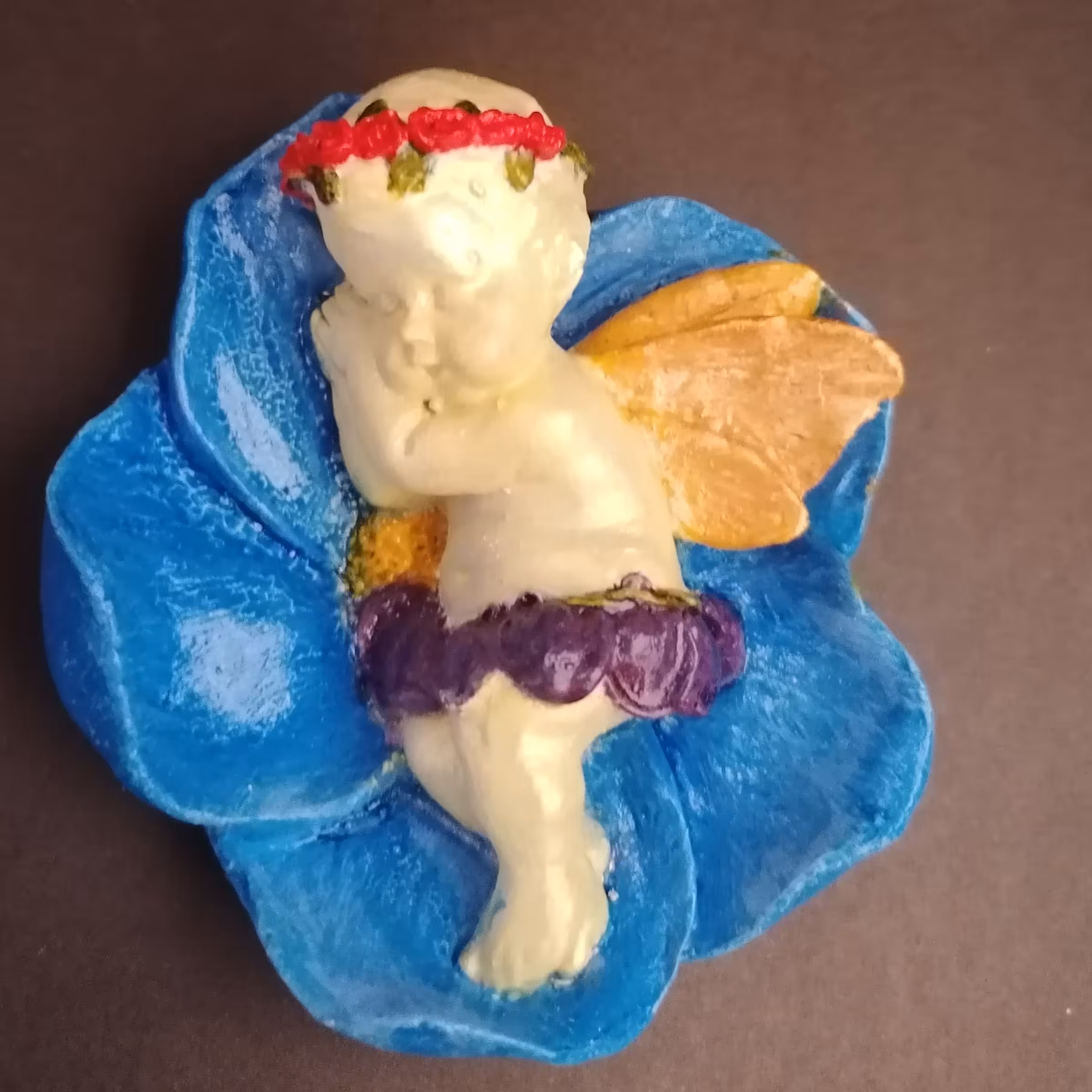 مجسمه نیلوفرآبی