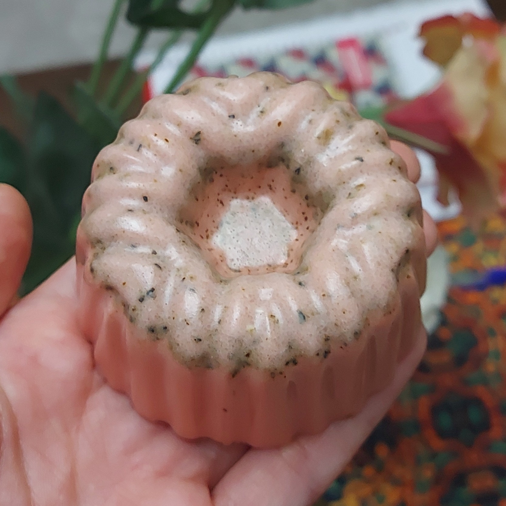 صابون گیاهی 100 گرمی با عصاره برنج و گل رز