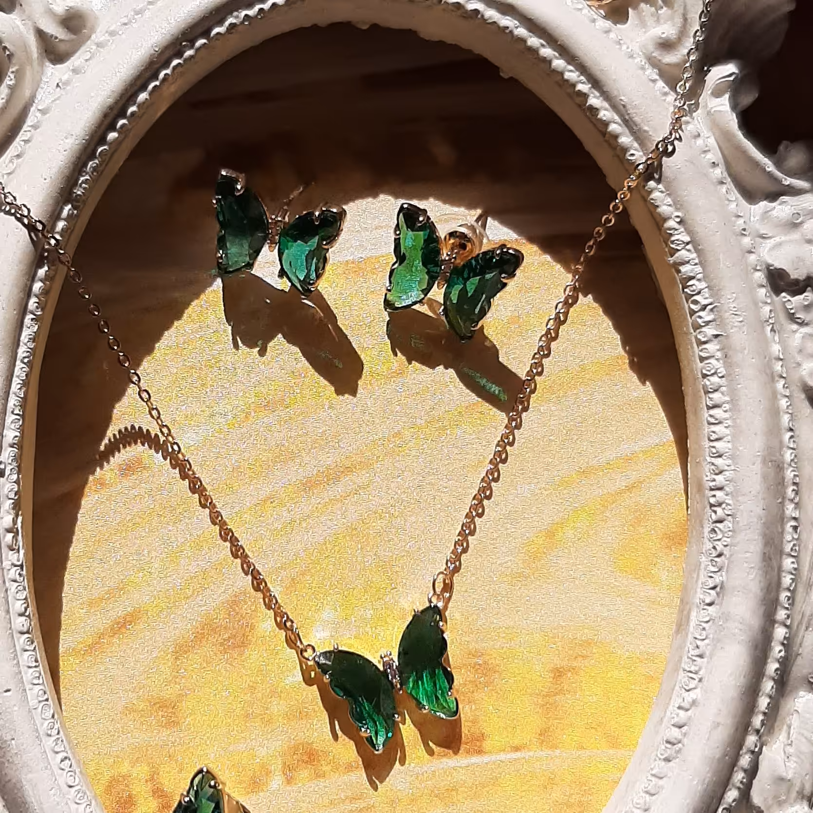 نیم ست پروانه کریستالی برندYsx