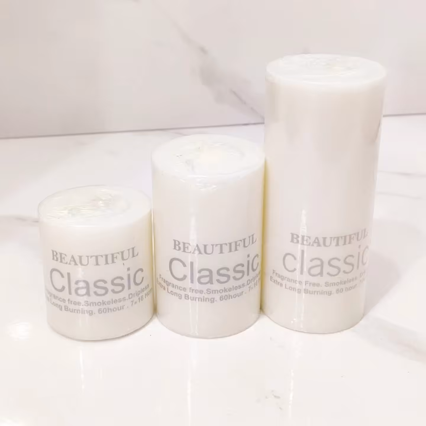 شمع سفید عطر دار