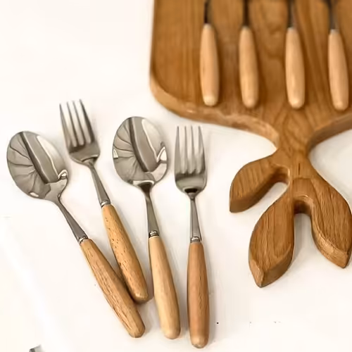 سرویس قاشق و چنگال 12 پارچه مدل دسته چوبی