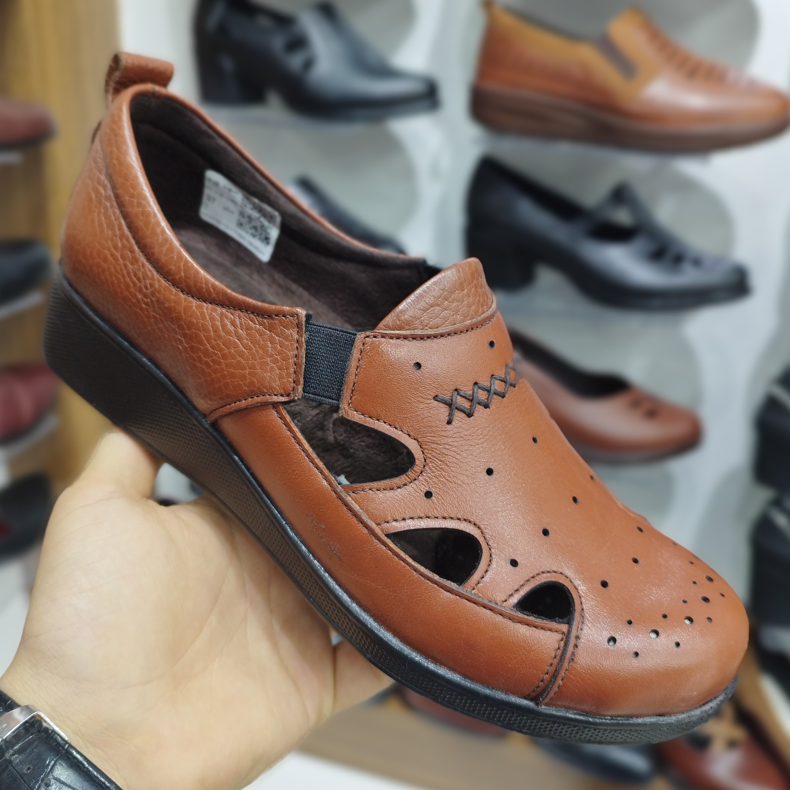 کفش زنانه چرم تابستانی کد131