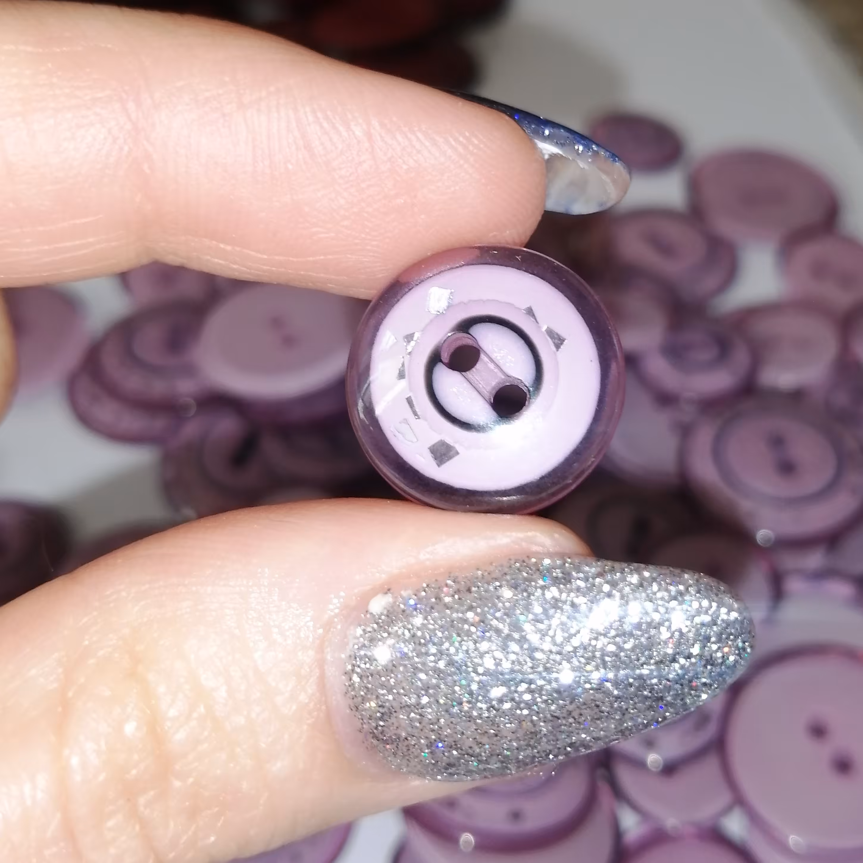  دکمه لباس یاسی دایره اکلیلی شیشه ای در دو سایز ،بسته  10 عددی 