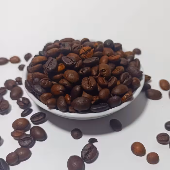 قهوه 100روبوستا با کیفیت بسیار عالی همراه با هدیه و قیمت مناسب