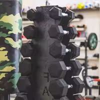 دمبل مکسول دو و نیم کیلویی شش ضلعی