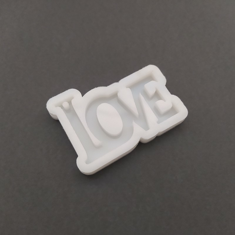 قالب سیلیکونی رزین مدل جاکلیدی طرح love کد 1
