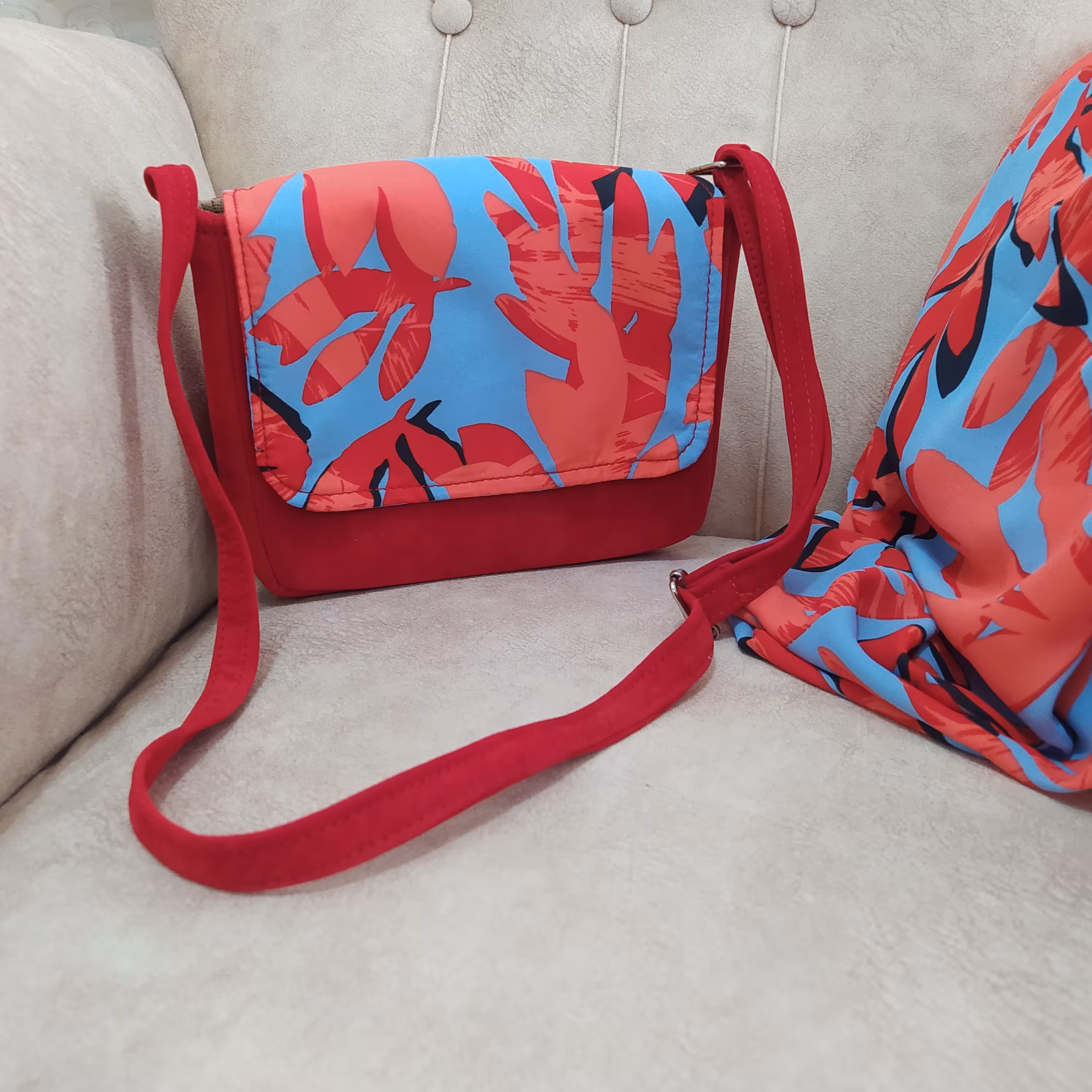 ست روسری وکیف بسیار زیبای دخترانه 