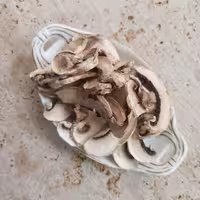 قارچ درجه یک خشک خانگی بسته 110 گرمی