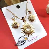 نیم ست برند Xuping از جنس مس و روکش طلای بسیار با کیفیت طرح خورشیدی مجلسی نگین کاری شده کاملا مشابه طلا