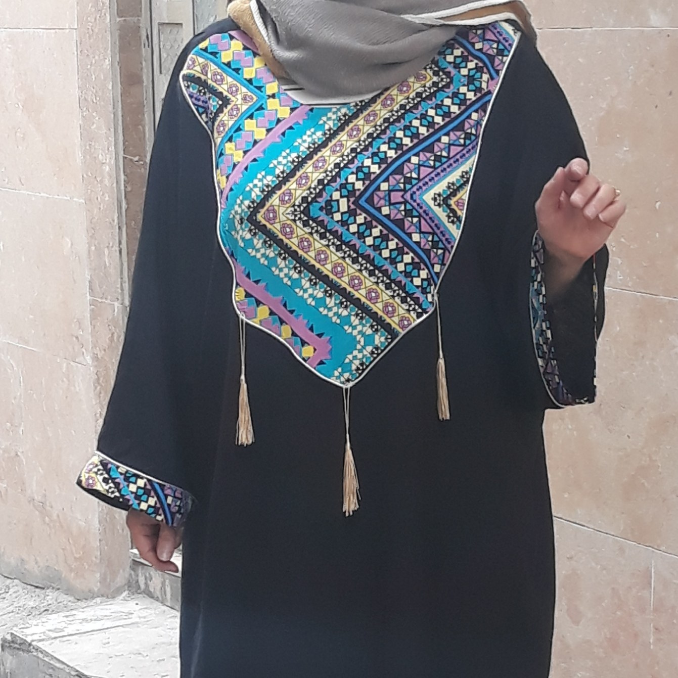 مانتو راحت جلوبسته نخی