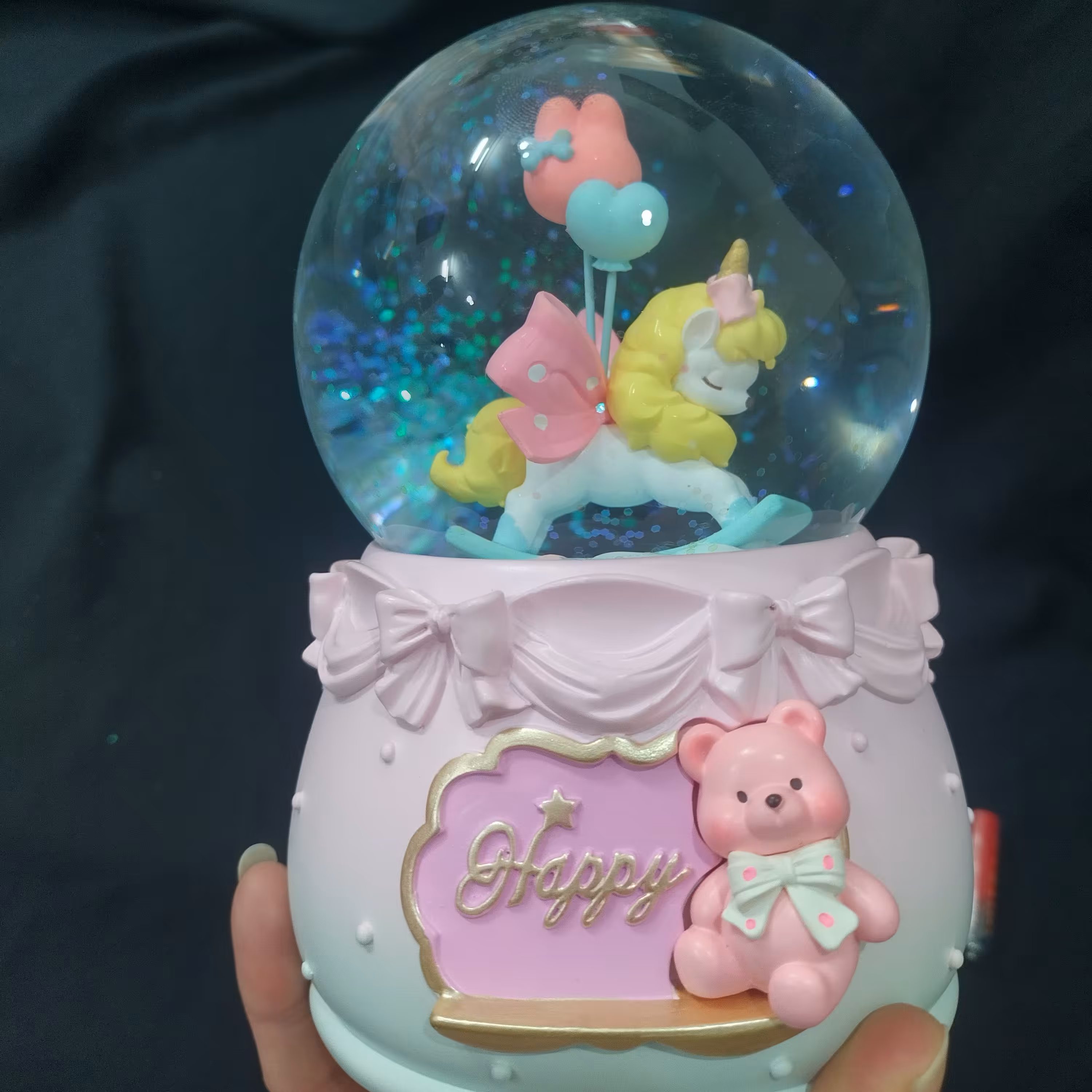 گوی برفی  گوی  کریستال  گوی بزرگ  گوی باطری خور  گوی پمپی گوی موزیکال