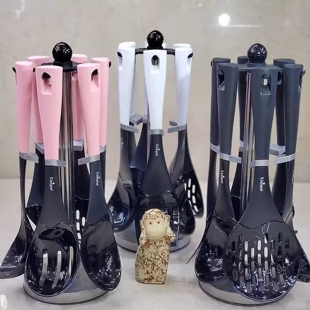 سرویس کفگیر ملاقه برند یونیک کاملا نسوز دارای ضمانت(پس کرایه)