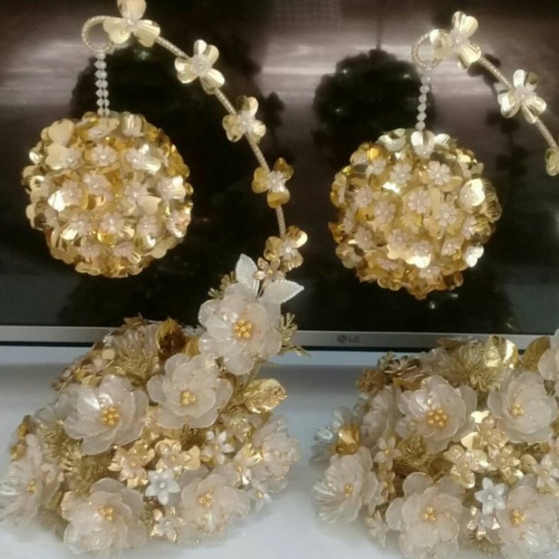 استند های زیبا با گل های ماندگار کریستال 