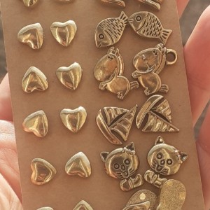گوشواره‌های اشکال رنگ ثابت