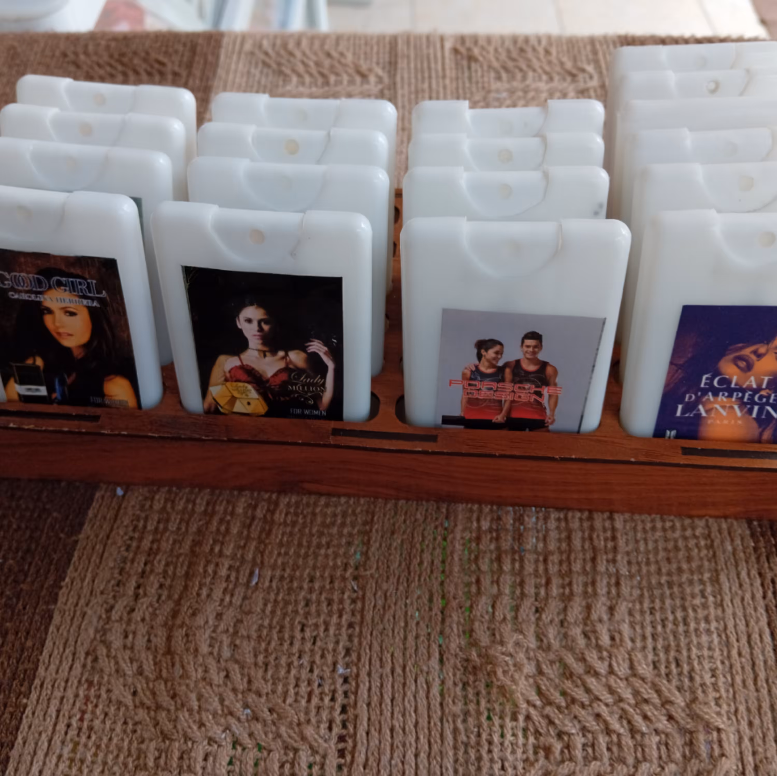 عطر جیبی 