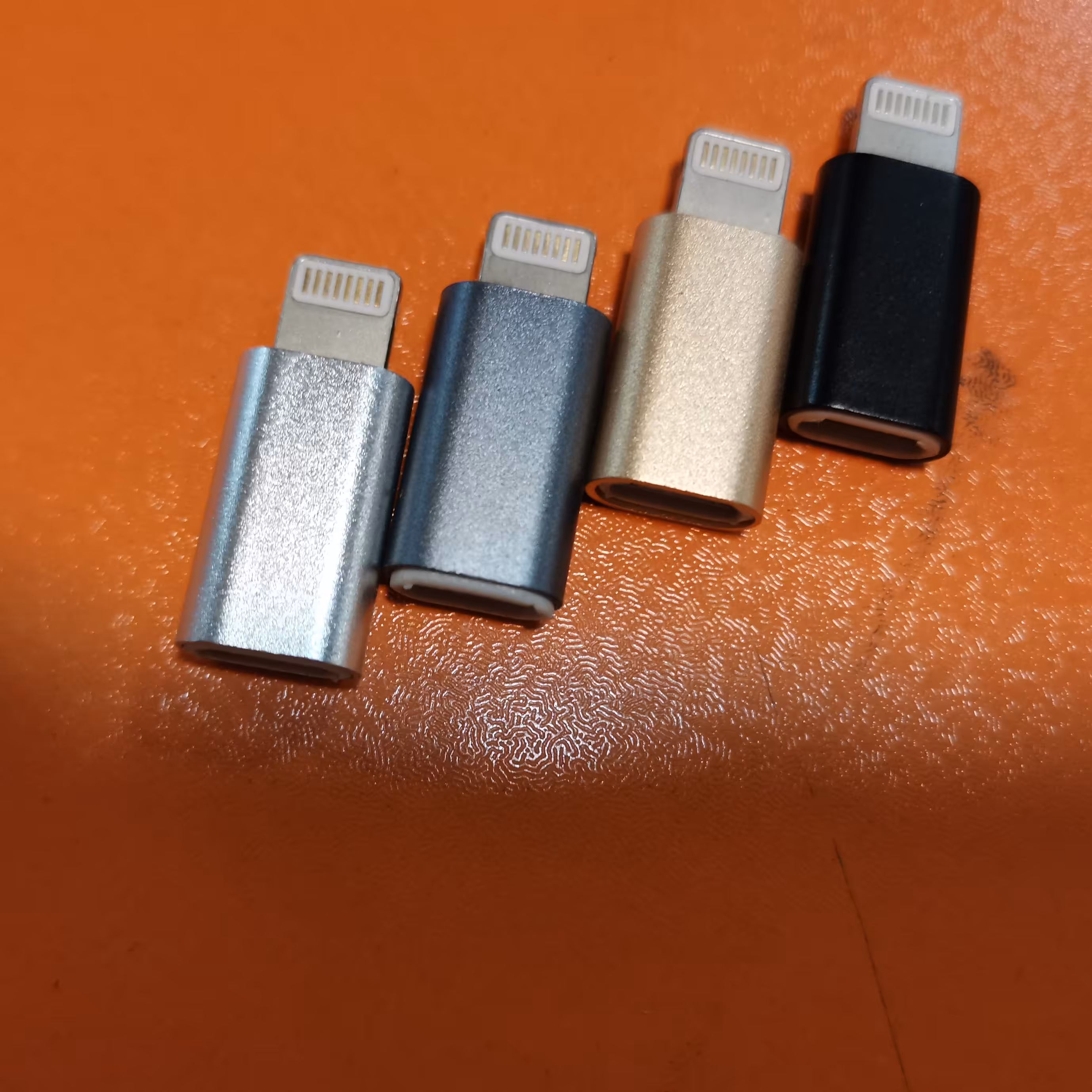 تبدیل کابل میکرو یو اس بی اندروید به ایفون