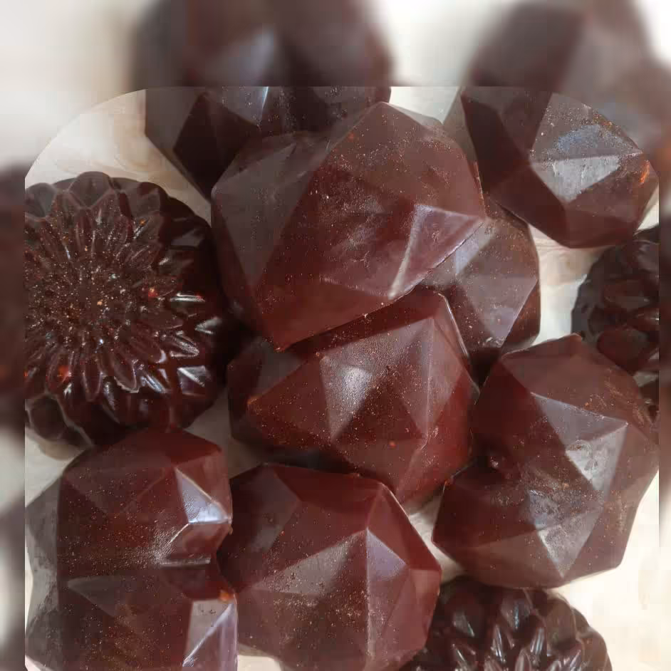 صابون زردچوبه دست ساز ( مستقیم از تولیدکننده بخرید) 