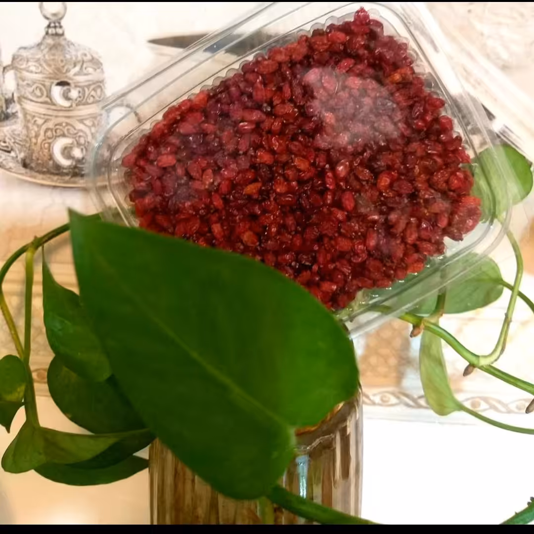 زرشک پفکی و خوش رنگ 