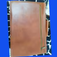 پک 4 عددی ویژه زوجین  کیف چرم خالص با طراحی پشم حیوانات کاری بی نظیر