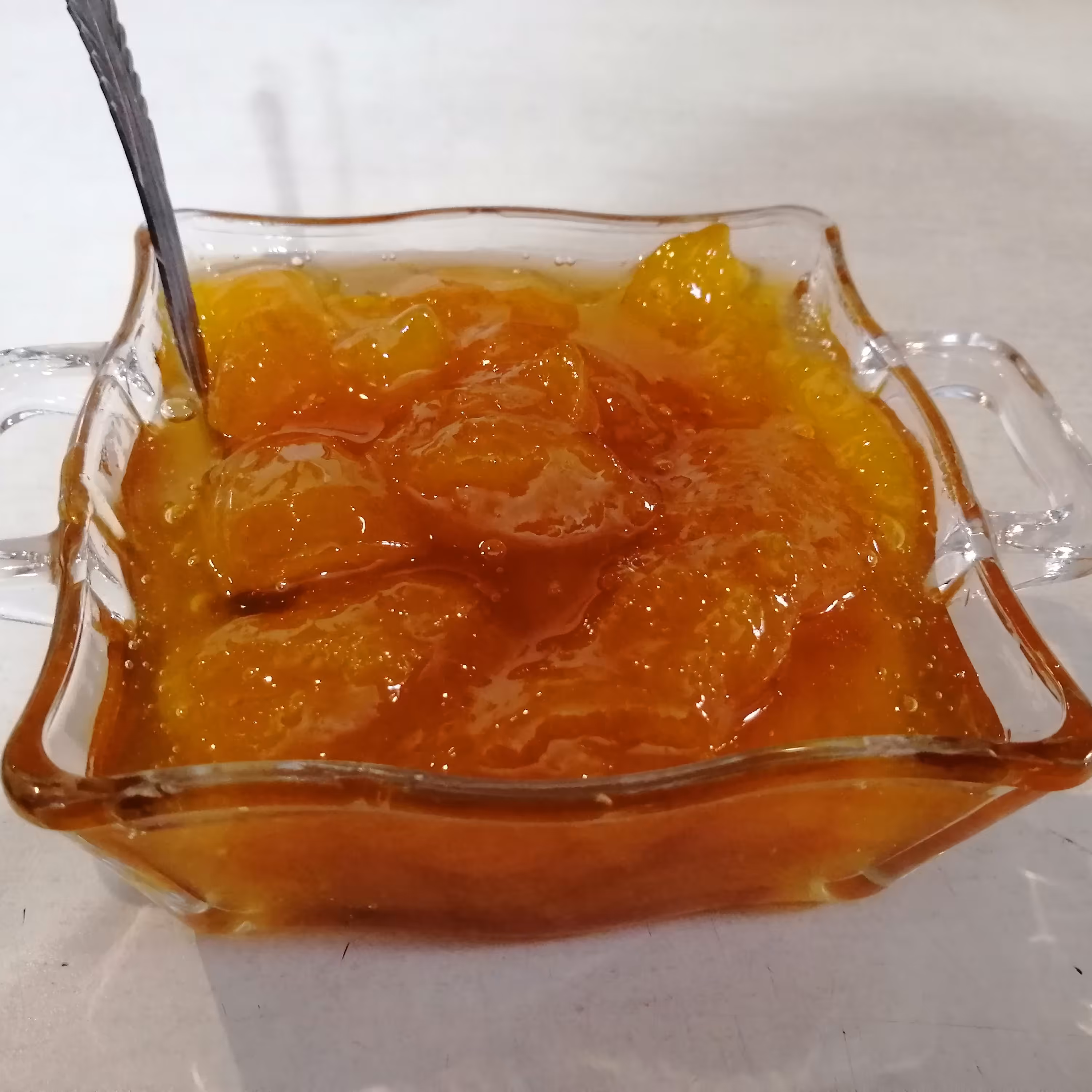 مربای قیسی خانگی تازه و بدون مواد افزودنی ،250 گرمی 